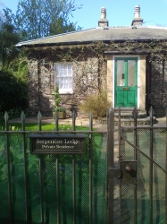 Private Garden house 