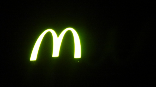 Golden Arches, Das McDonald's logo in seiner vollen Pracht