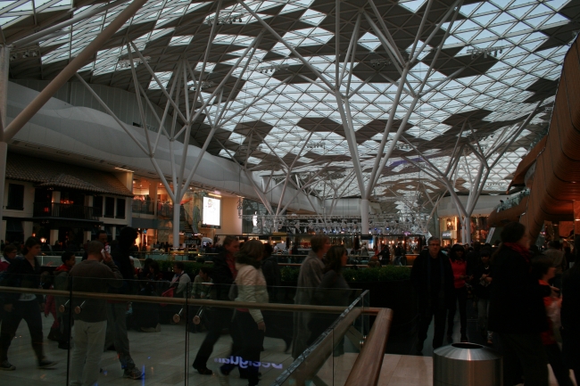 Interesting triangulated ceiling, @ Westfield's