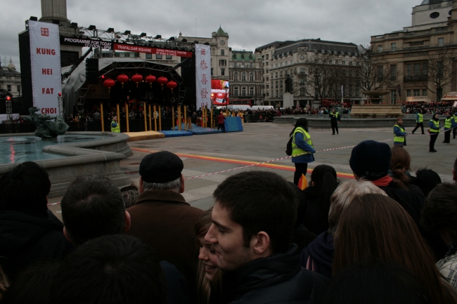 empty space in front of the stage, 