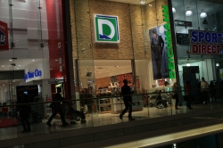 Deichmann and SportsDi...