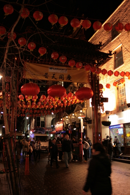 Busy Chinatown, even darker
