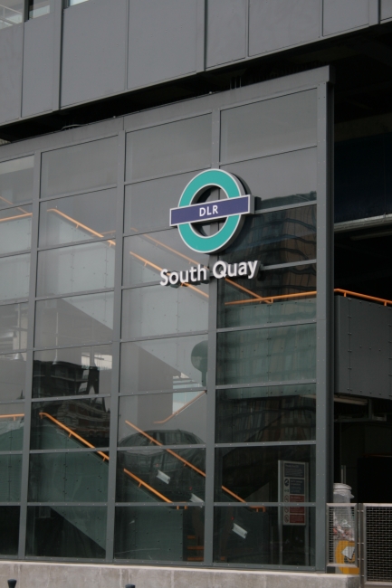 South Quay, DLR station