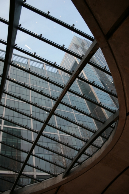 Glass ceiling at Tube Station Canary Wharf, 