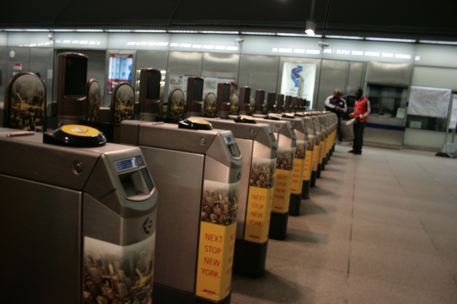 This is where you put downh your Oyster Card, ticket barrier at Jubillee Line's Canary Wharf station