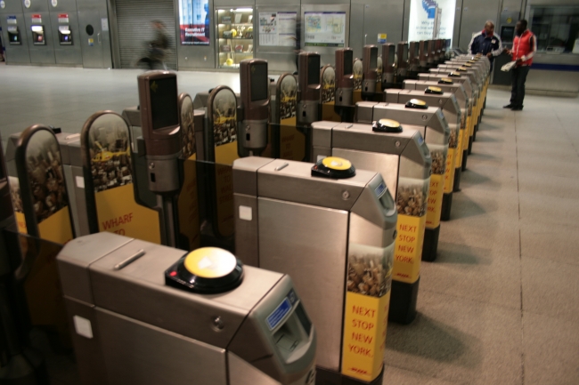 Jubilee Line Canary Wharf Ticket Checkpoint, 