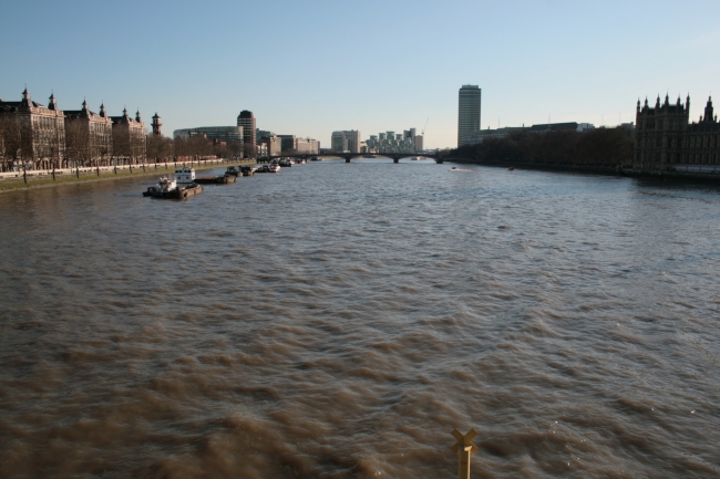 Southern Thames from Westminster bridge, 