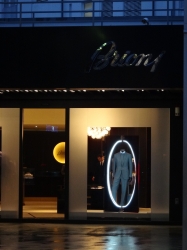 Brioni Fenster