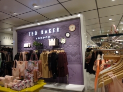 TED BAKER London shop-...