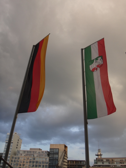 Flags, NRW and Germany