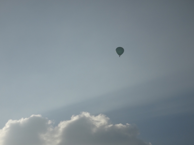 Hot air balloon, 