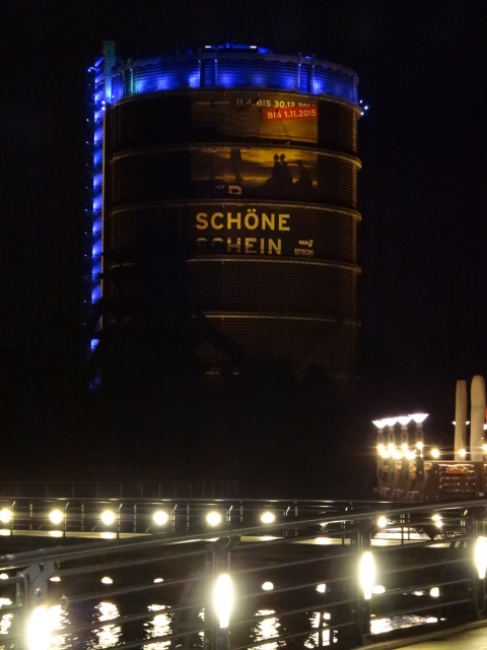 Gasometer, exhibition "Der Schöne Schein"