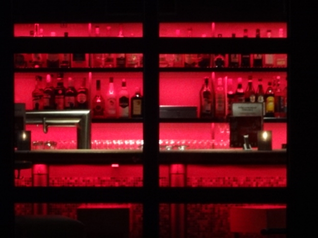 Red Bar, 