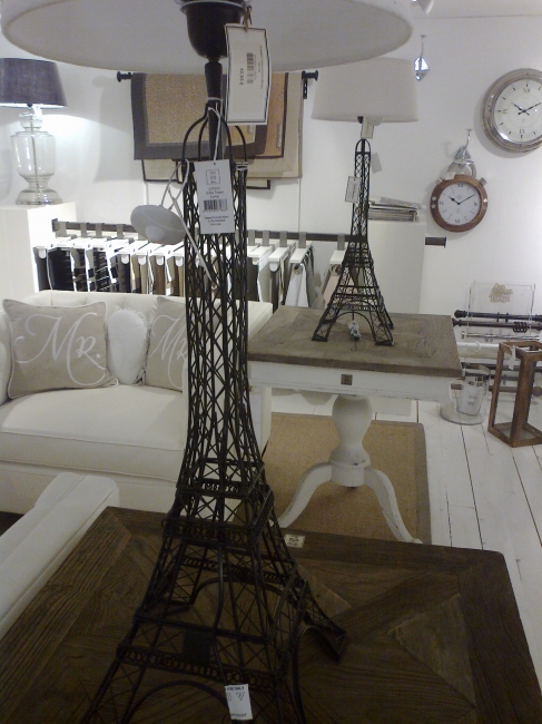 The Eiffel Tower Lamp, @ some deco shop in DUS