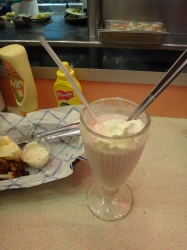 Annettes's Diner Straw...