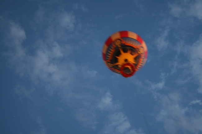 out of focus balloon, 