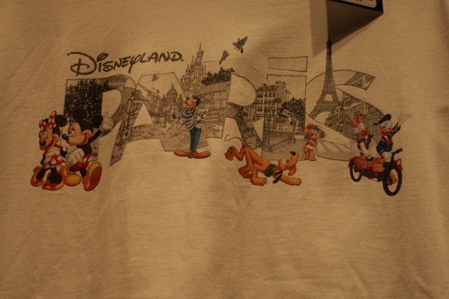 Disney Village: walk: World of Disney, Disneyland Paris 2015 T-Shirt