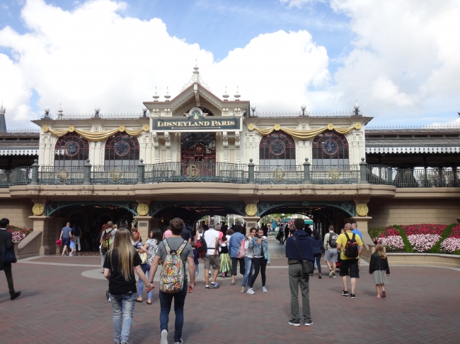 Main Street Station, 