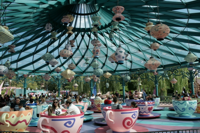 Mad Hatter's Tea Cups, 