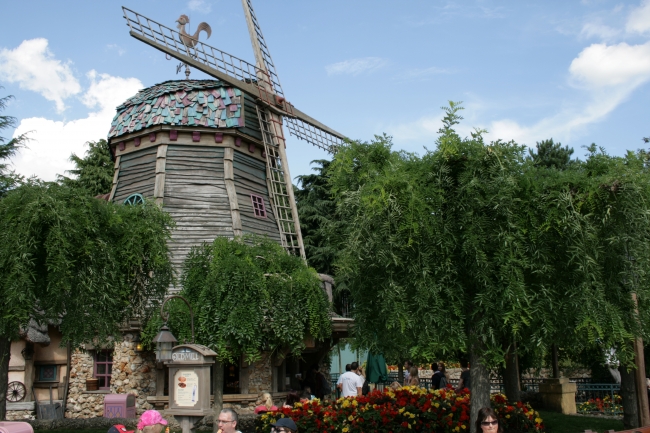 GThe Old Mill, closer, note the trees!