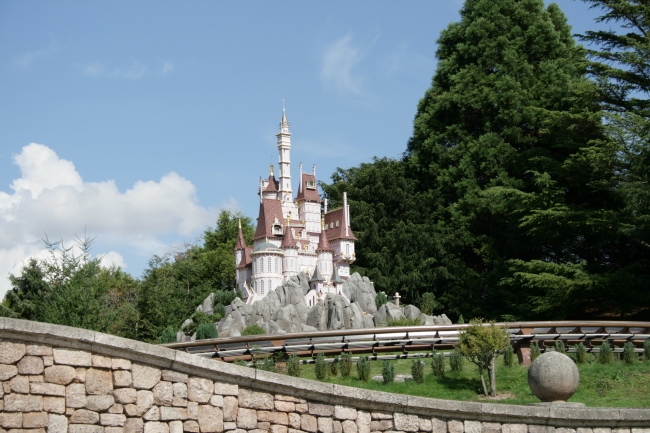 Le Pays des Contes de Fées, castle miniature