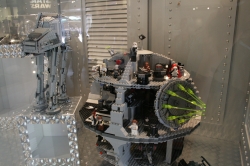 LEGO AT-AT walker and ...