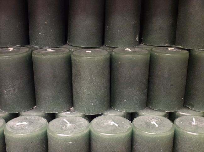 Green-grey candles, 