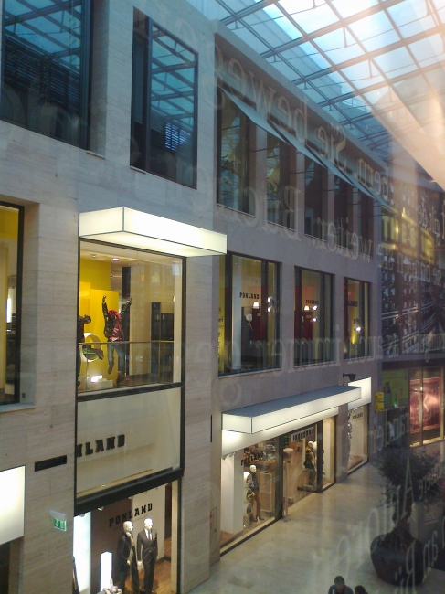 Forum Duisburg, as seen from Mayer'sche Buchhandlung